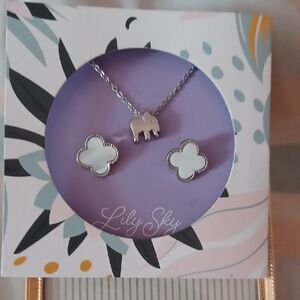 Lily Sky Silver Elephant Necklace with White Clover Stud Earrings